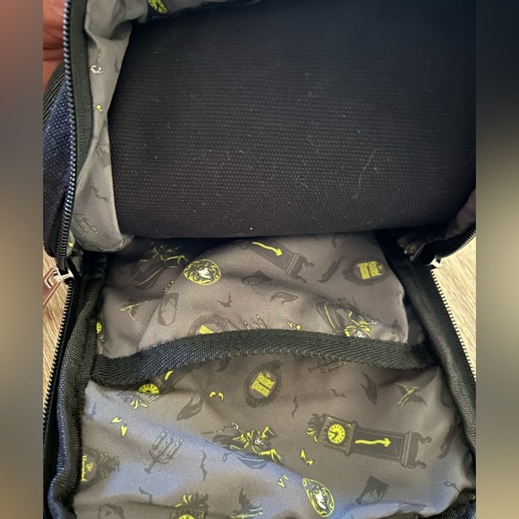 Disney Haunted Mansion Crossbody Bag Black - Picture 6 of 9